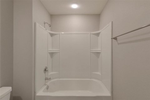 Villa ou maison à louer à Brooksville, Floride: 5 chambres, 210.7 m2 № 2115348 - photo 14