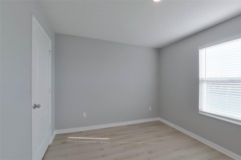 Villa ou maison à louer à Brooksville, Floride: 5 chambres, 210.7 m2 № 2115348 - photo 18
