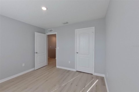 Villa ou maison à louer à Brooksville, Floride: 5 chambres, 210.7 m2 № 2115348 - photo 19