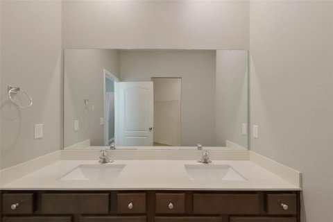 Villa ou maison à louer à Brooksville, Floride: 5 chambres, 210.7 m2 № 2115348 - photo 12