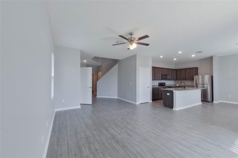 Villa ou maison à louer à Brooksville, Floride: 5 chambres, 210.7 m2 № 2115348 - photo 5