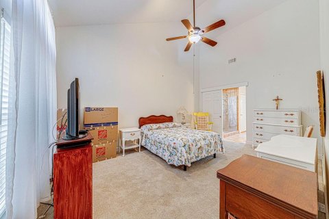 Condo in Lake Mary, Florida, 2 bedrooms  № 2220154 - photo 16