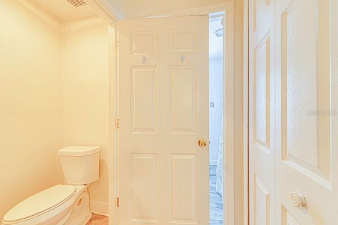 Condo in Lake Mary, Florida, 2 bedrooms  № 2220154 - photo 20