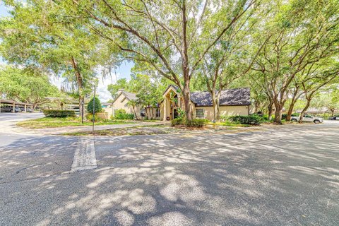 Condo in Lake Mary, Florida, 2 bedrooms  № 2220154 - photo 24