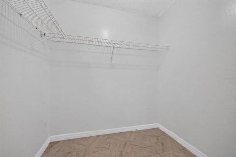Apartment in Kissimmee, Florida 2 bedrooms, 102.19 sq.m. № 2277193 - photo 25