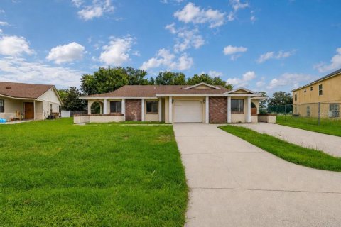 Apartment in Kissimmee, Florida 2 bedrooms, 102.19 sq.m. № 2277193 - photo 4