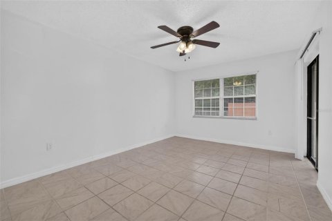 Apartment in Kissimmee, Florida 2 bedrooms, 102.19 sq.m. № 2277193 - photo 22