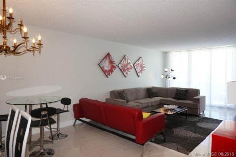 Copropriété à louer à Sunny Isles Beach, Floride: 1 chambre, 93.37 m2 № 1694192 - photo 11