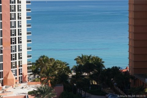 Copropriété à louer à Sunny Isles Beach, Floride: 1 chambre, 93.37 m2 № 1694192 - photo 13