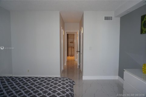 Copropriété à louer à Sunny Isles Beach, Floride: 1 chambre, 93.37 m2 № 1694192 - photo 18