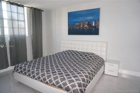 Copropriété à louer à Sunny Isles Beach, Floride: 1 chambre, 93.37 m2 № 1694192 - photo 15
