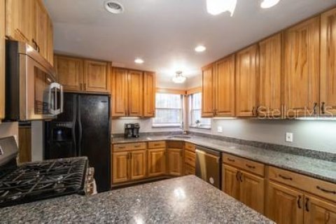Casa en venta en Gainesville, Florida, 4 dormitorios, 170.38 m2 № 2206679 - foto 6