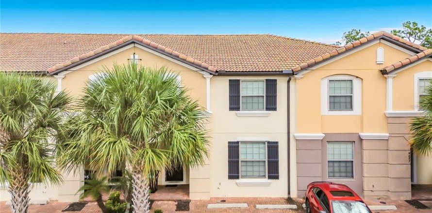 Touwnhouse à Kissimmee, Floride 5 chambres, 210.24 m2 № 2322409