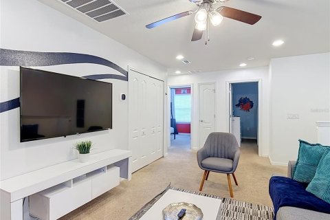 Touwnhouse à vendre à Kissimmee, Floride: 5 chambres, 210.24 m2 № 2322409 - photo 25