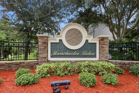 Villa ou maison à vendre à West Melbourne, Floride: 3 chambres, 164.44 m2 № 2410083 - photo 28
