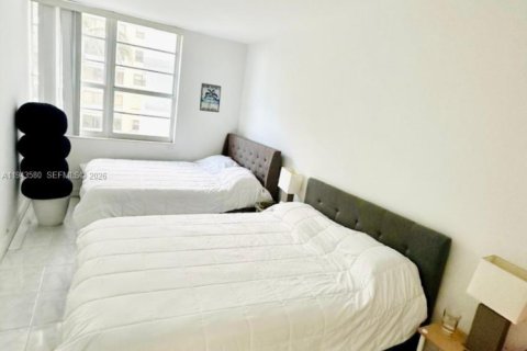 Copropriété à vendre à Miami Beach, Floride: 1 chambre, 52.03 m2 № 2152792 - photo 3