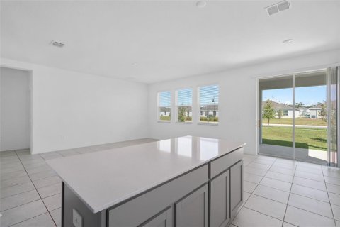 House in Kissimmee, Florida 4 bedrooms, 171.22 sq.m. № 2197617 - photo 20
