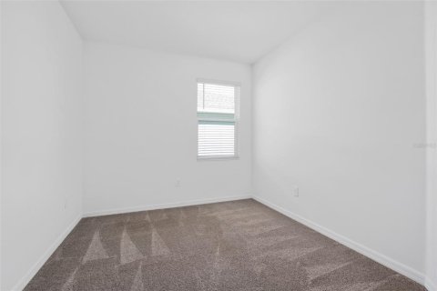 House in Kissimmee, Florida 4 bedrooms, 171.22 sq.m. № 2197617 - photo 13