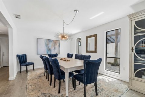 Villa ou maison à vendre à Palm Harbor, Floride: 4 chambres, 329.06 m2 № 2420512 - photo 11