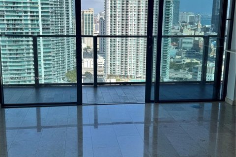 Condominio en venta en Miami, Florida, 3 dormitorios, 154.59 m2 № 1783756 - foto 16