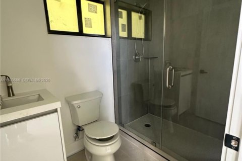 Appartement à louer à Hallandale Beach, Floride: 3 chambres № 1989297 - photo 4