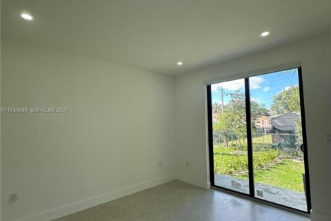 Appartement à louer à Hallandale Beach, Floride: 3 chambres № 1989297 - photo 5