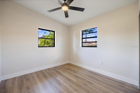 Villa ou maison à vendre à Pinellas Park, Floride: 3 chambres, 104.42 m2 № 2230046 - photo 24