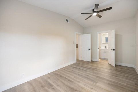 Villa ou maison à vendre à Pinellas Park, Floride: 3 chambres, 104.42 m2 № 2230046 - photo 16