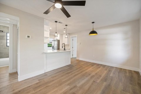 Villa ou maison à vendre à Pinellas Park, Floride: 3 chambres, 104.42 m2 № 2230046 - photo 18