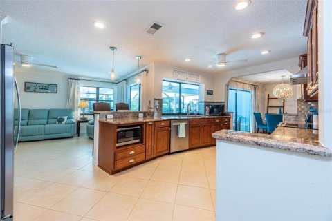 Casa en alquiler en Apollo Beach, Florida, 3 dormitorios, 166.39 m2 № 242136 - foto 12