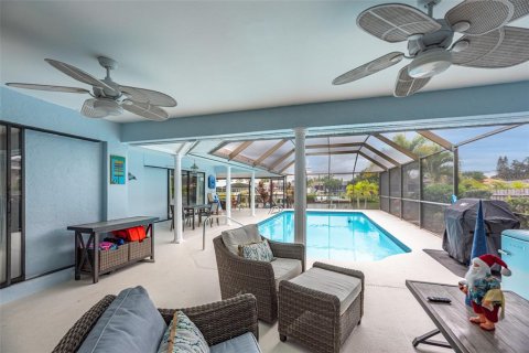 Casa en alquiler en Apollo Beach, Florida, 3 dormitorios, 166.39 m2 № 242136 - foto 25