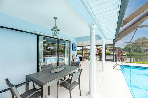 Casa en alquiler en Apollo Beach, Florida, 3 dormitorios, 166.39 m2 № 242136 - foto 24