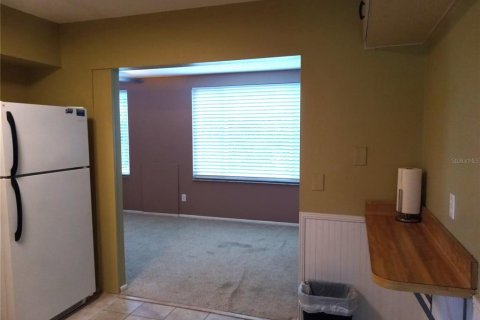 Condo in Clearwater, Florida, 2 bedrooms  № 2150035 - photo 10