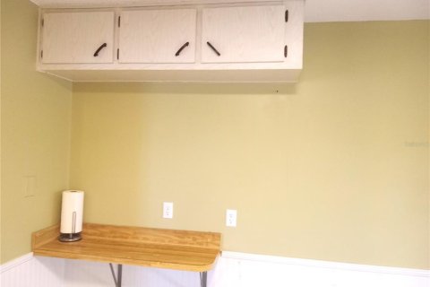 Condo in Clearwater, Florida, 2 bedrooms  № 2150035 - photo 9