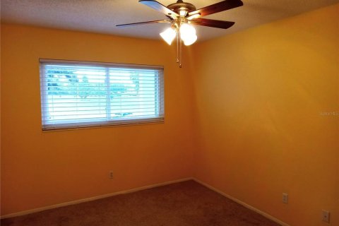 Condo in Clearwater, Florida, 2 bedrooms  № 2150035 - photo 18