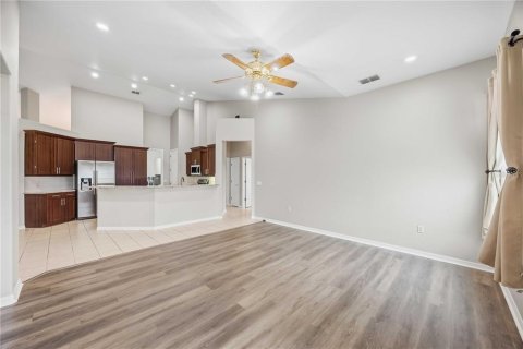 Villa ou maison à vendre à Lakeland, Floride: 3 chambres, 306.95 m2 № 2408343 - photo 8