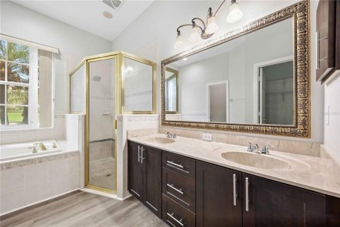Villa ou maison à vendre à Lakeland, Floride: 3 chambres, 306.95 m2 № 2408343 - photo 17