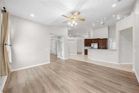 Villa ou maison à vendre à Lakeland, Floride: 3 chambres, 306.95 m2 № 2408343 - photo 9