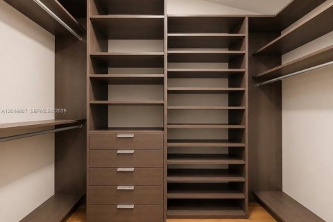 Villa ou maison à louer à Miami Beach, Floride: 4 chambres, 310.11 m2 № 2252477 - photo 22