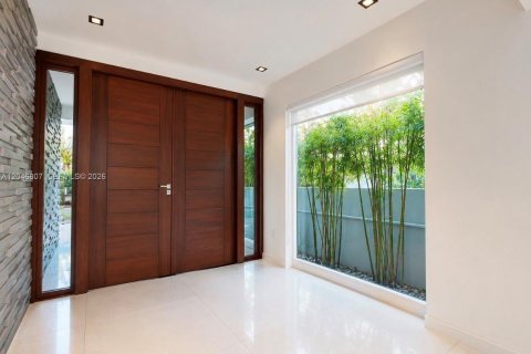 Villa ou maison à louer à Miami Beach, Floride: 4 chambres, 310.11 m2 № 2252477 - photo 9