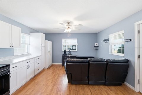 Villa ou maison à vendre à Davenport, Floride: 2 chambres, 113.15 m2 № 2236306 - photo 5