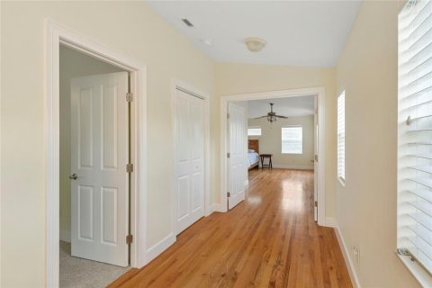 House in New Smyrna Beach, Florida 3 bedrooms, 262.91 sq.m. № 2212046 - photo 28