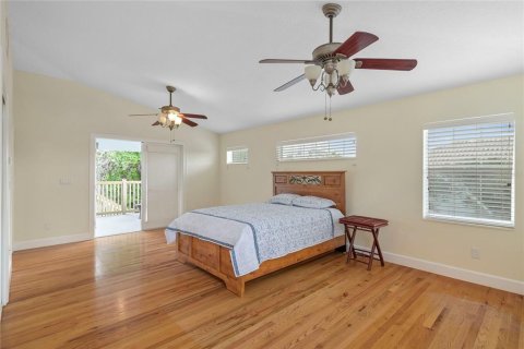 House in New Smyrna Beach, Florida 3 bedrooms, 262.91 sq.m. № 2212046 - photo 29