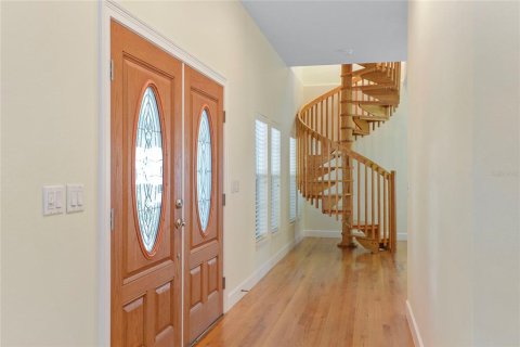 House in New Smyrna Beach, Florida 3 bedrooms, 262.91 sq.m. № 2212046 - photo 6