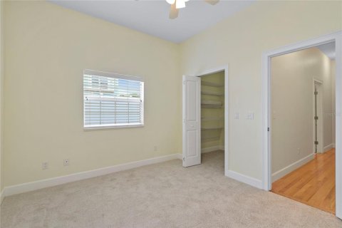House in New Smyrna Beach, Florida 3 bedrooms, 262.91 sq.m. № 2212046 - photo 26