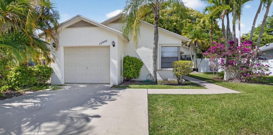 Villa ou maison à Boca Raton, Floride 3 chambres, 156.91 m2 № 2189243