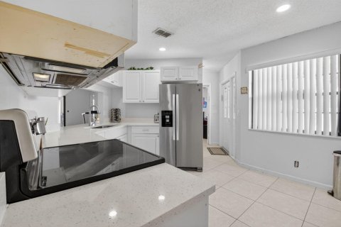 Villa ou maison à vendre à Boca Raton, Floride: 3 chambres, 156.91 m2 № 2189243 - photo 12