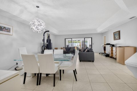 Villa ou maison à vendre à Boca Raton, Floride: 3 chambres, 156.91 m2 № 2189243 - photo 11