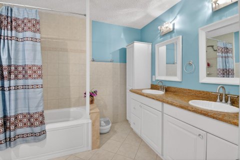 Villa ou maison à vendre à Boca Raton, Floride: 3 chambres, 156.91 m2 № 2189243 - photo 24