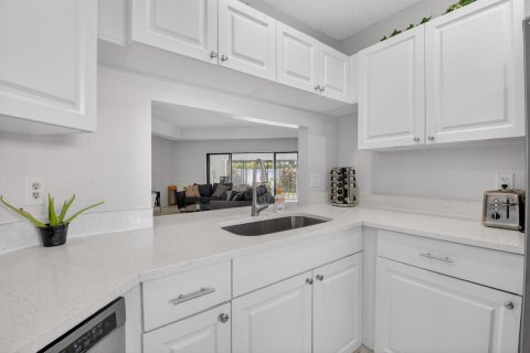Villa ou maison à vendre à Boca Raton, Floride: 3 chambres, 156.91 m2 № 2189243 - photo 15